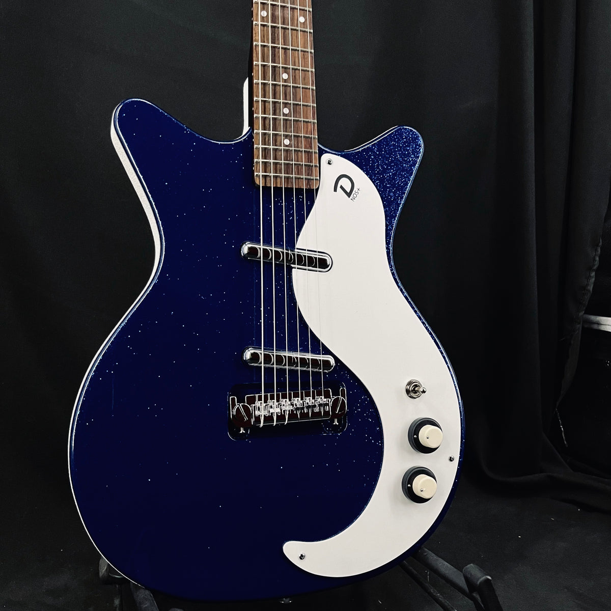 59M NOS+ Blue Metalflake – Shop Guitar Villa