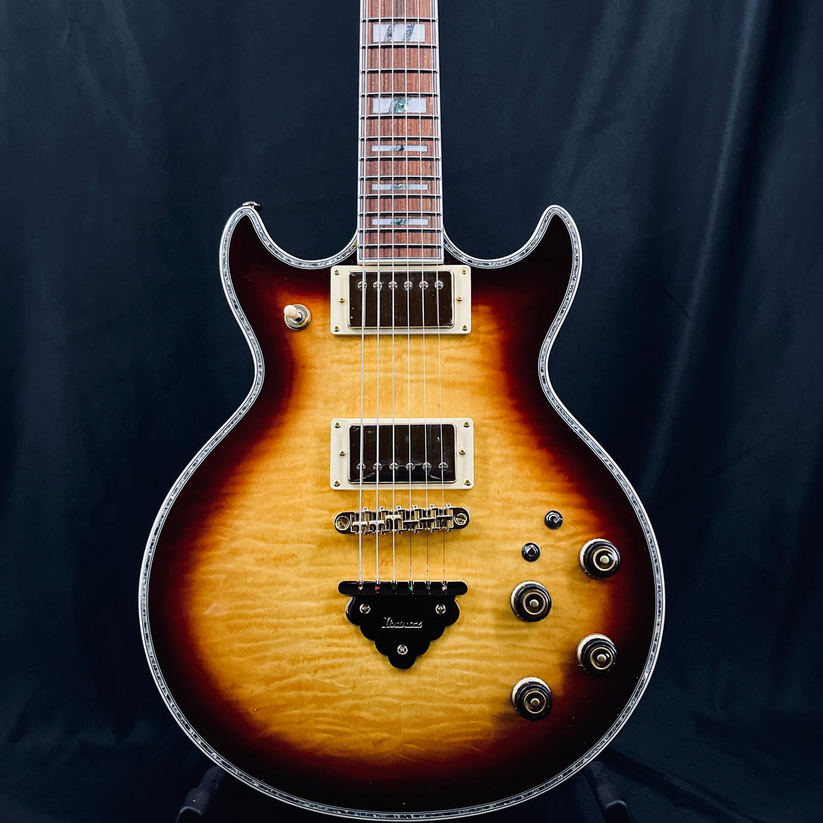 Artist AR420 Violin Sunburst – Shop Guitar Villa