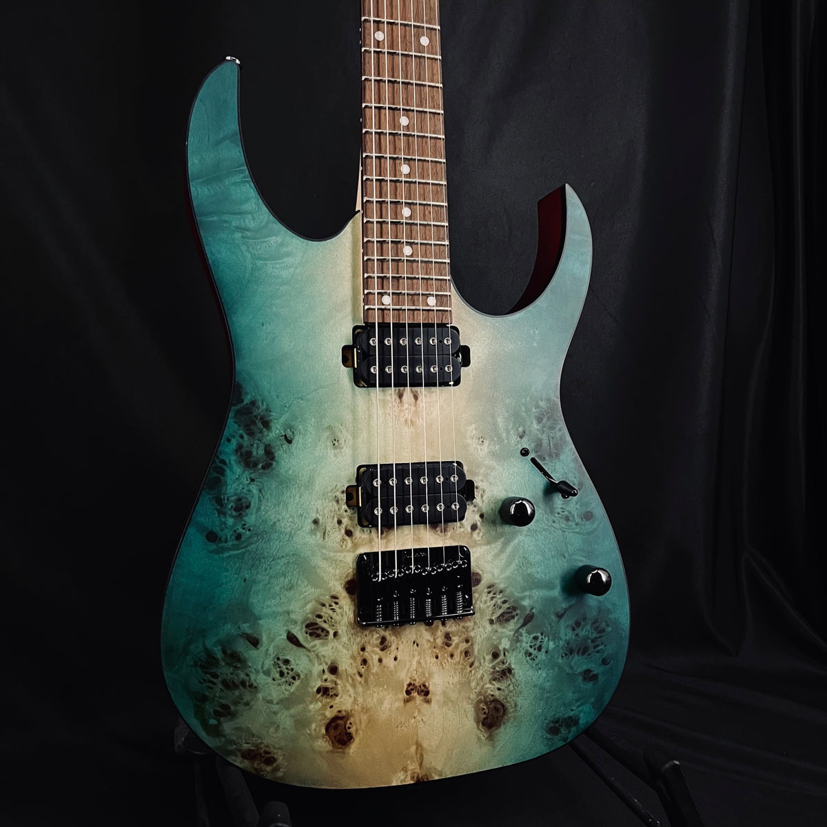 希少！海外限定モデル Ibanez RG421MSP グリーンスパークル Ibanez RG421MSP-TSP Electric Guitar In Turquoise Sparkle