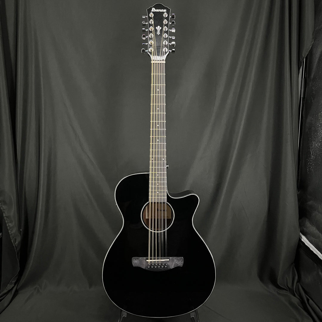 Acoustics – Shop Guitar Villa