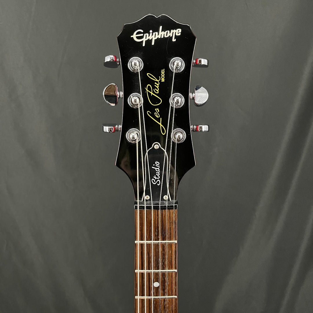 Les Paul Studio Cherry Sunburst – Shop Guitar Villa